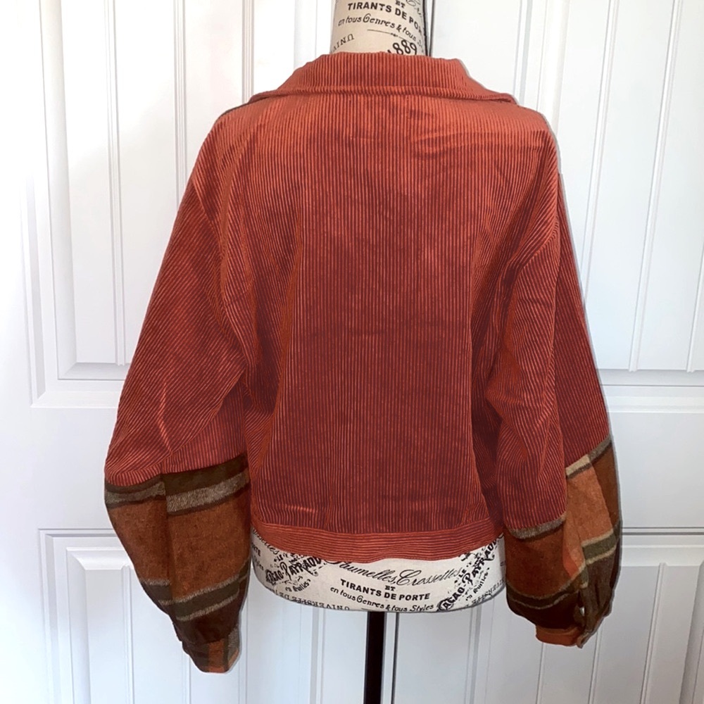 Boutique Fall Shacket - Picture 4 of 7